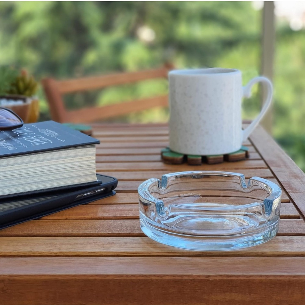 Glass Ashtrays for Cigarettes
